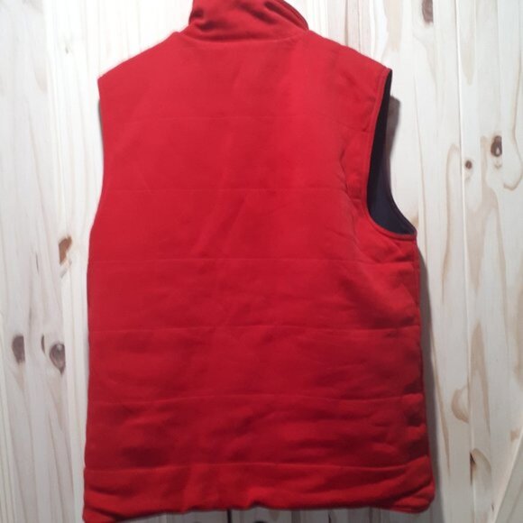 Spanner Sport two sided vest red one side and black the other side insulated. - Picture 4 of 6